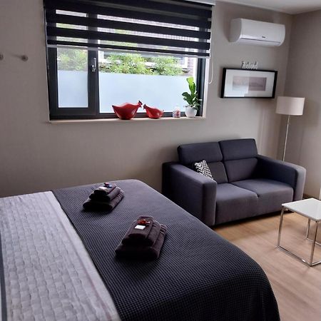Elvis Presley Private Studio With Kitchen And Airconditioning Goes Kültér fotó