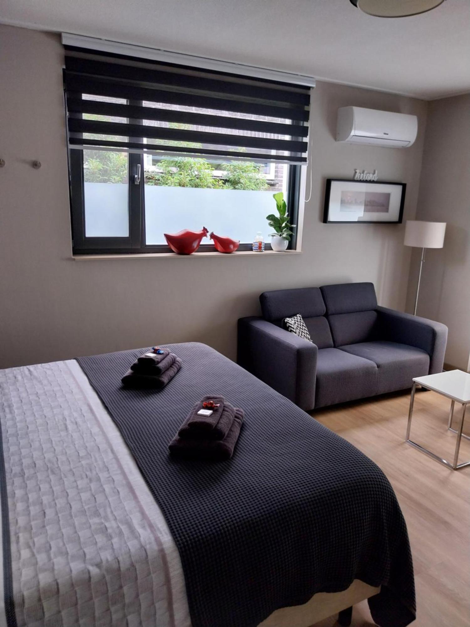 Elvis Presley Private Studio With Kitchen And Airconditioning Goes Kültér fotó